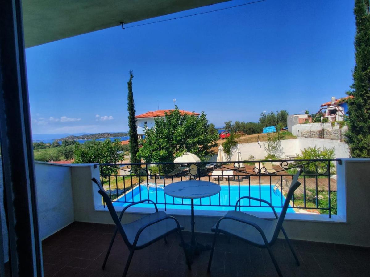 Lofos Vourvourou Apartman Kültér fotó