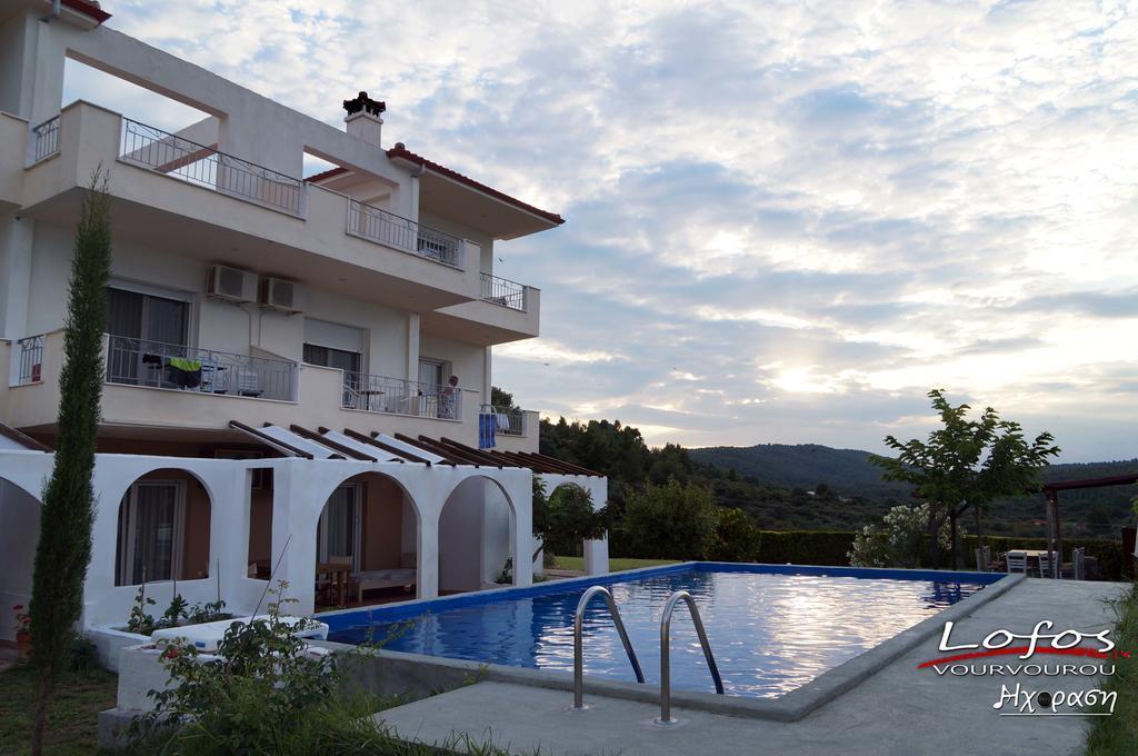 Lofos Vourvourou Apartman Kültér fotó